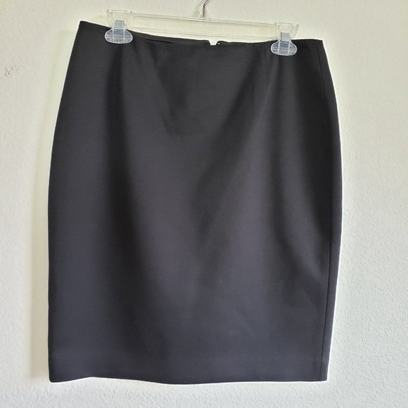Tahari Pencil Skirt Size 8 Exposed Back Zipper Black Lined Slit - Picture 1 of 9